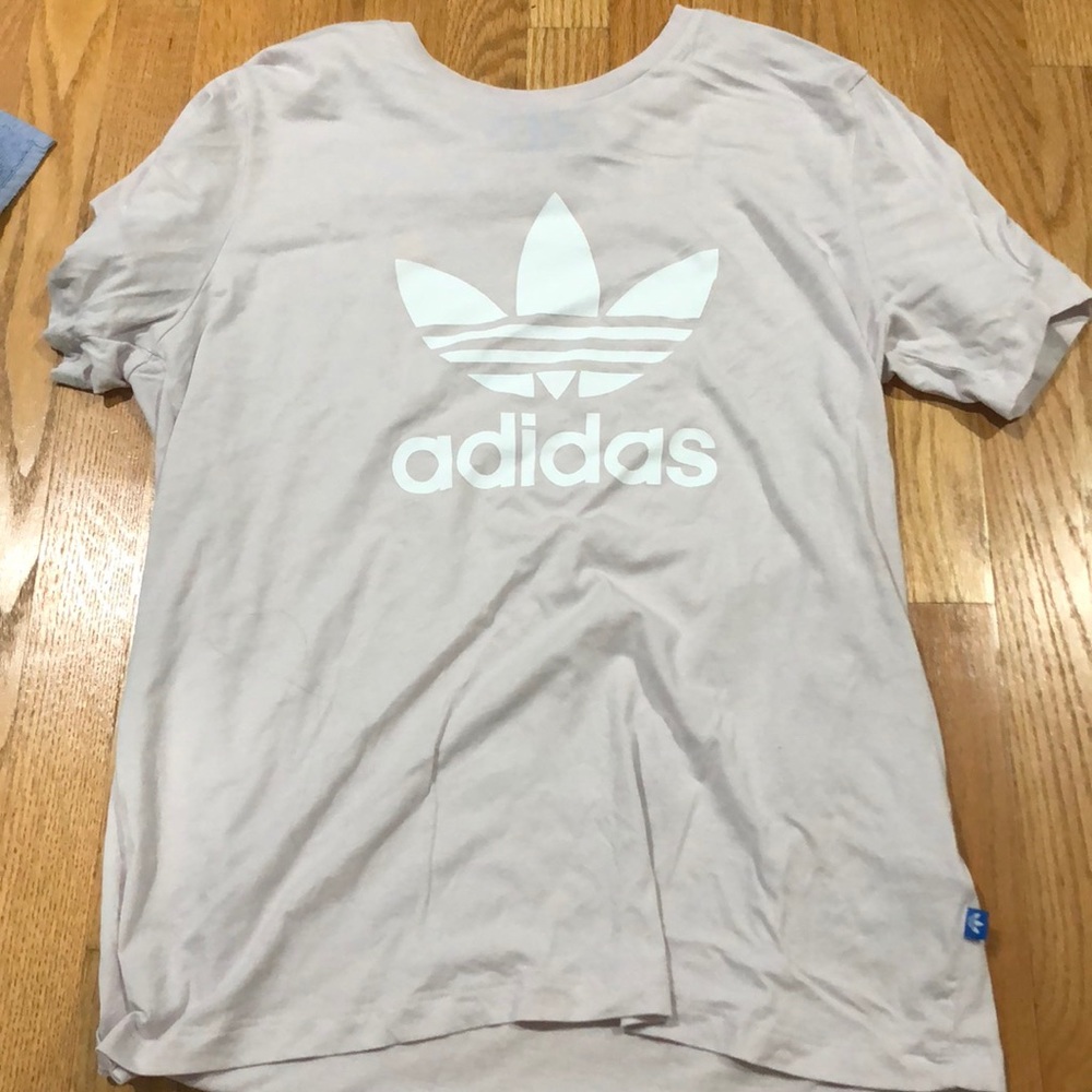 Light pink adidas t-shirt